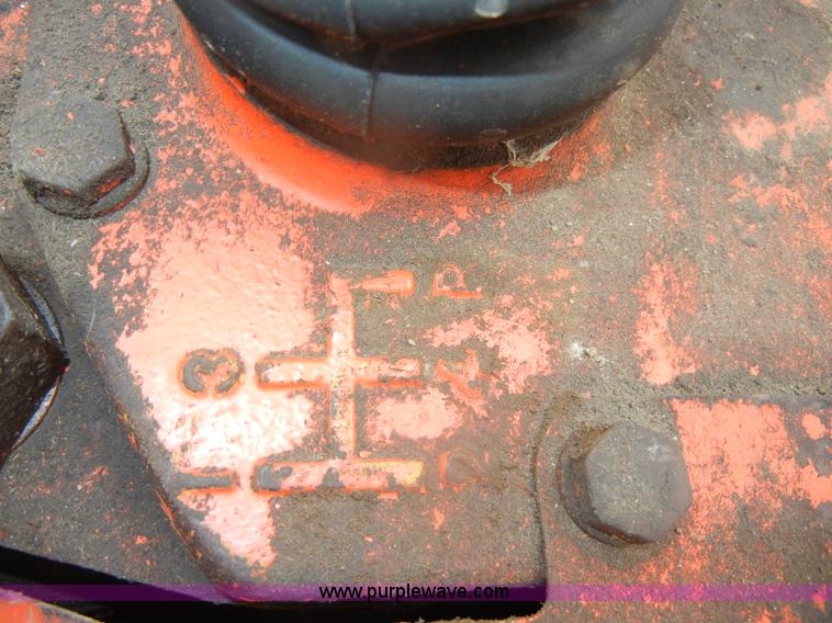 image for item D4265 1963 Allis-Chalmers D19 tractor