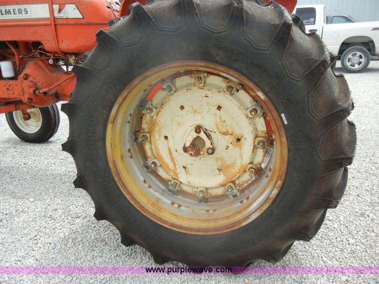 image for item D4265 1963 Allis-Chalmers D19 tractor