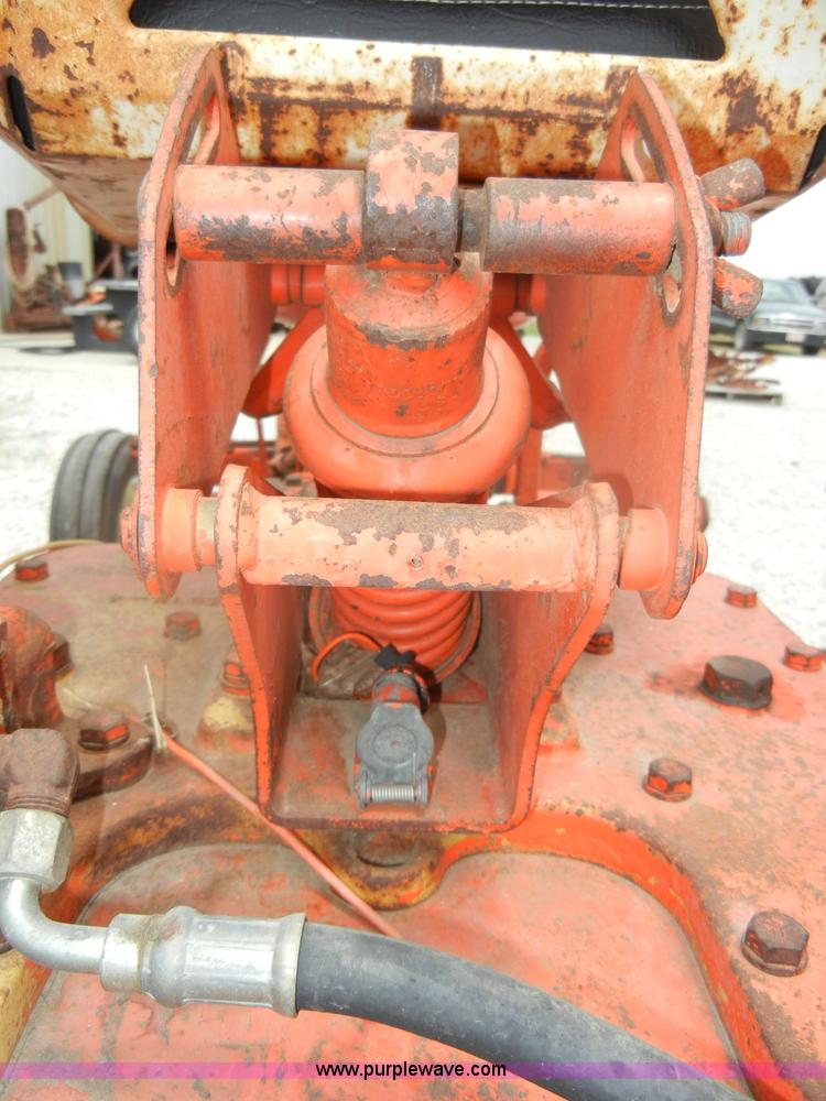 image for item D4265 1963 Allis-Chalmers D19 tractor
