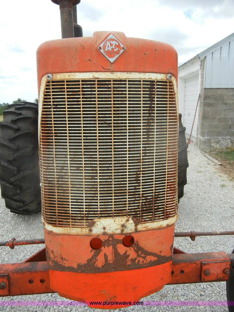 image for item D4265 1963 Allis-Chalmers D19 tractor