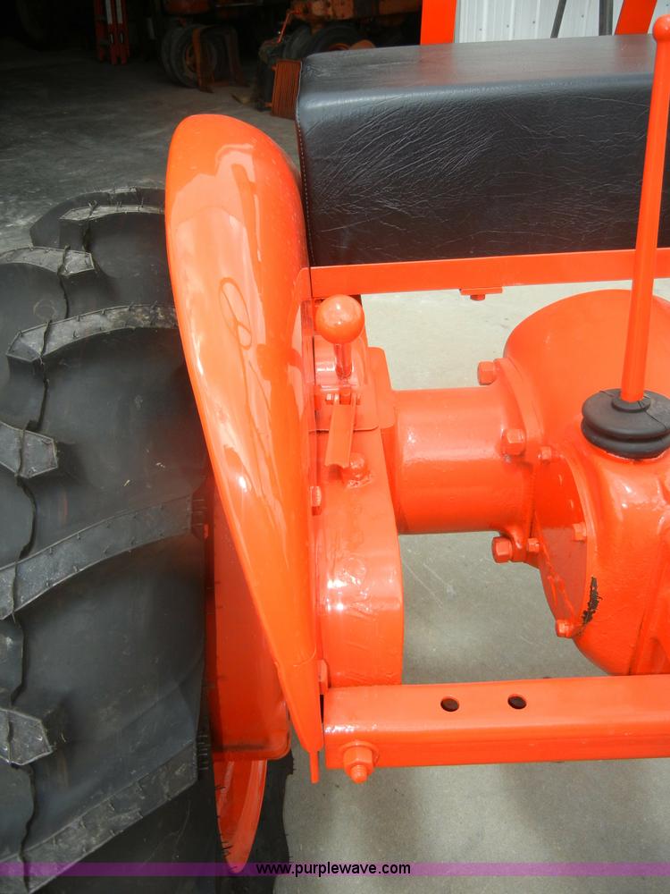 image for item D4266 1938 Allis-Chalmers B tractor