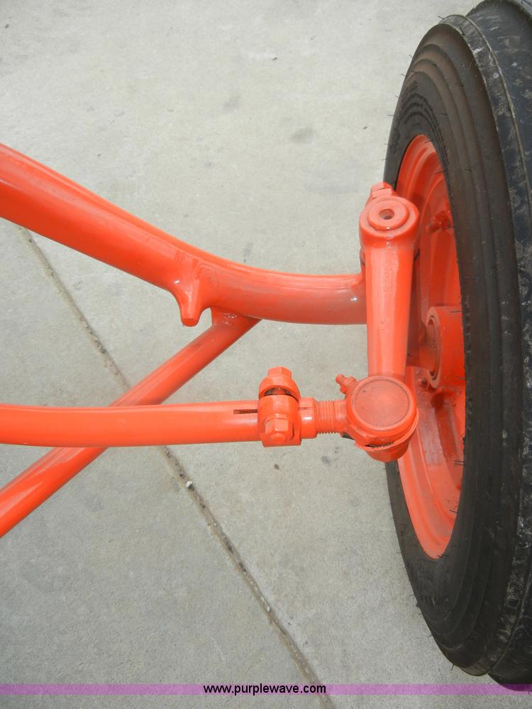 image for item D4266 1938 Allis-Chalmers B tractor