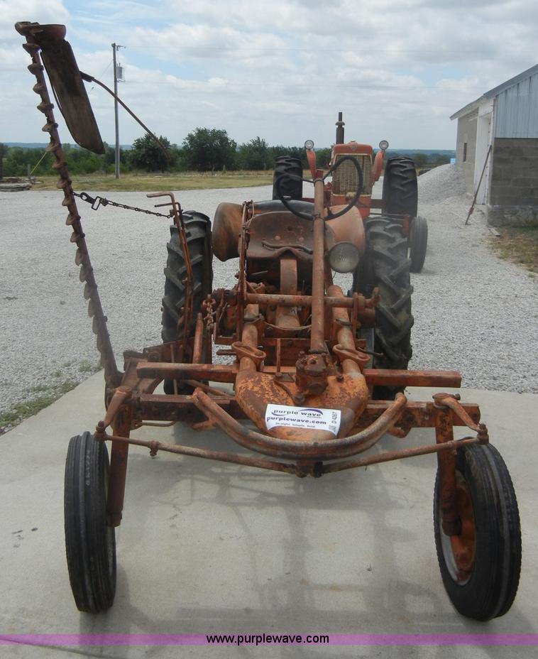 image for item D4267 1948 Allis-Chalmers G tractor