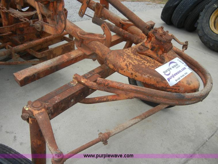 image for item D4267 1948 Allis-Chalmers G tractor