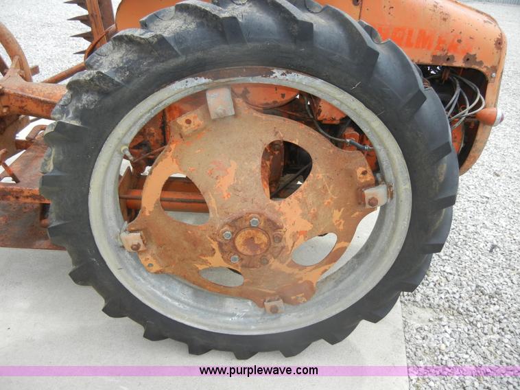 image for item D4267 1948 Allis-Chalmers G tractor