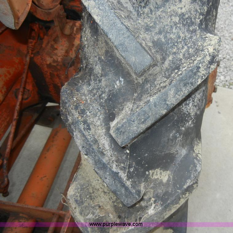 image for item D4267 1948 Allis-Chalmers G tractor