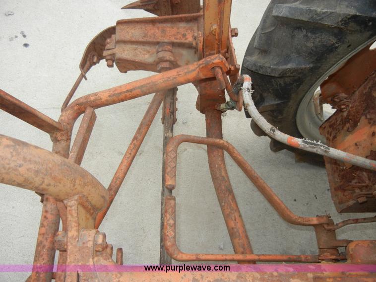 image for item D4267 1948 Allis-Chalmers G tractor