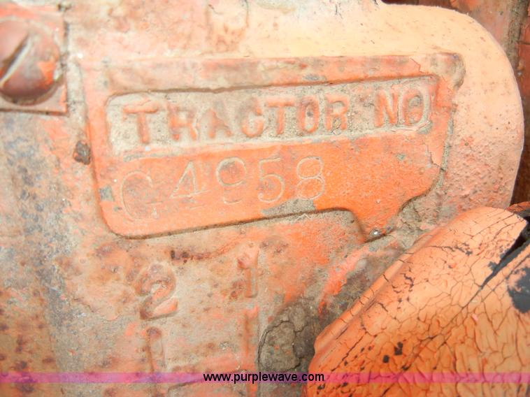 image for item D4267 1948 Allis-Chalmers G tractor