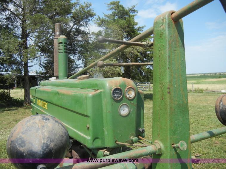 image for item D4363 1950 John Deere B tractor