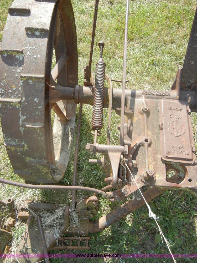 image for item D4364 International #9 horse drawn mower