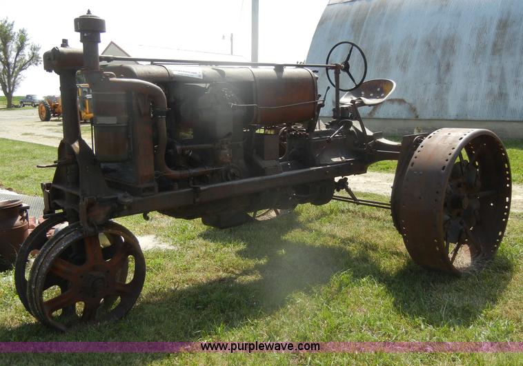 image for item D4365 1937 Farmall F30 tractor