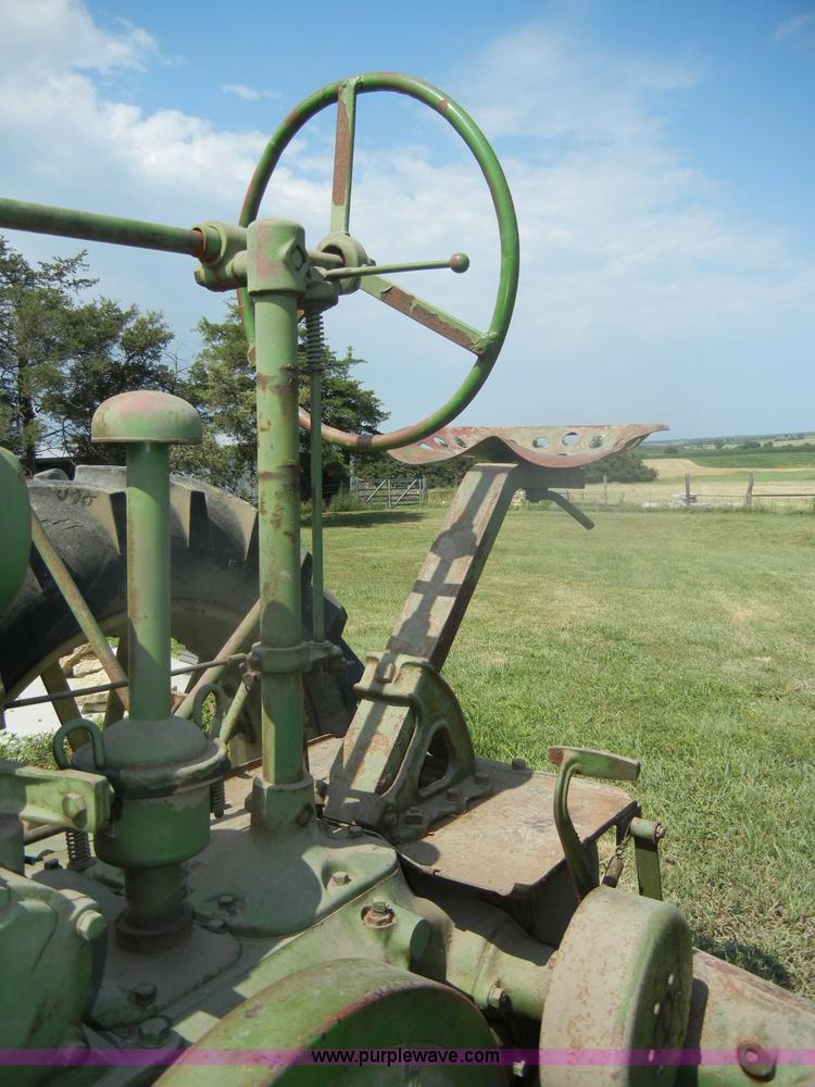 image for item D4366 1937 John Deere A tractor