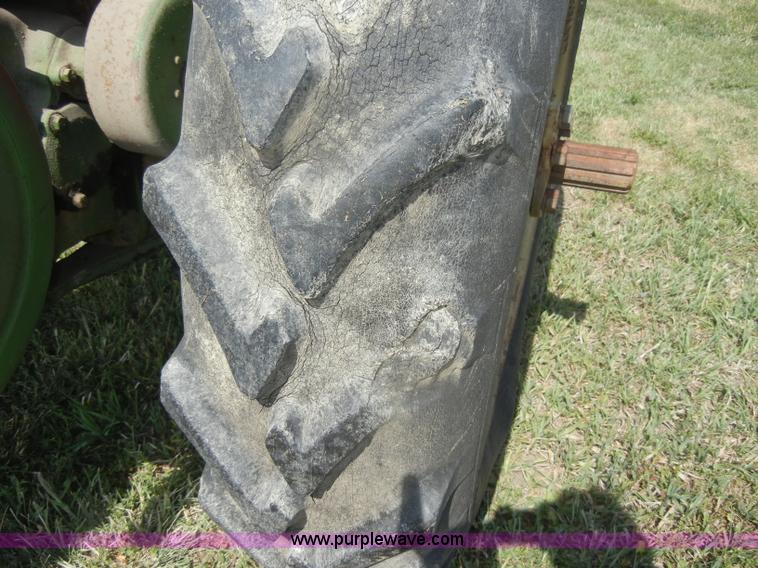 image for item D4366 1937 John Deere A tractor