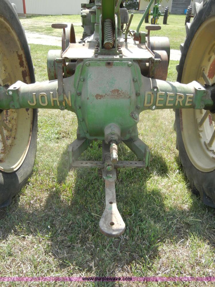 image for item D4366 1937 John Deere A tractor