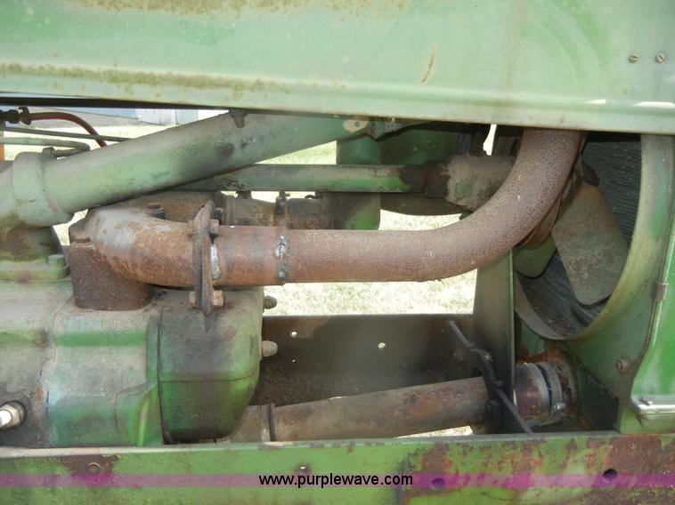 image for item D4366 1937 John Deere A tractor