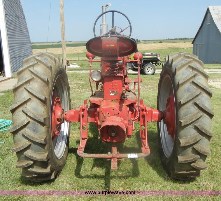 image for item D4369 1957 McCormick Farmall 350 tractor