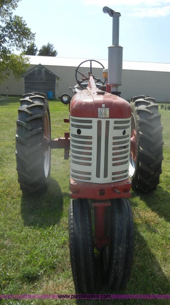 image for item D4369 1957 McCormick Farmall 350 tractor