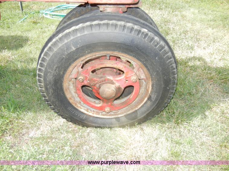 image for item D4369 1957 McCormick Farmall 350 tractor