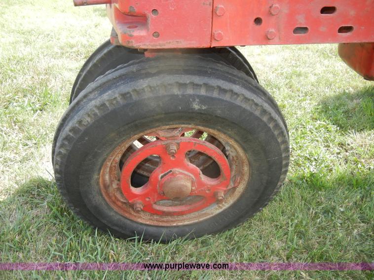 image for item D4369 1957 McCormick Farmall 350 tractor