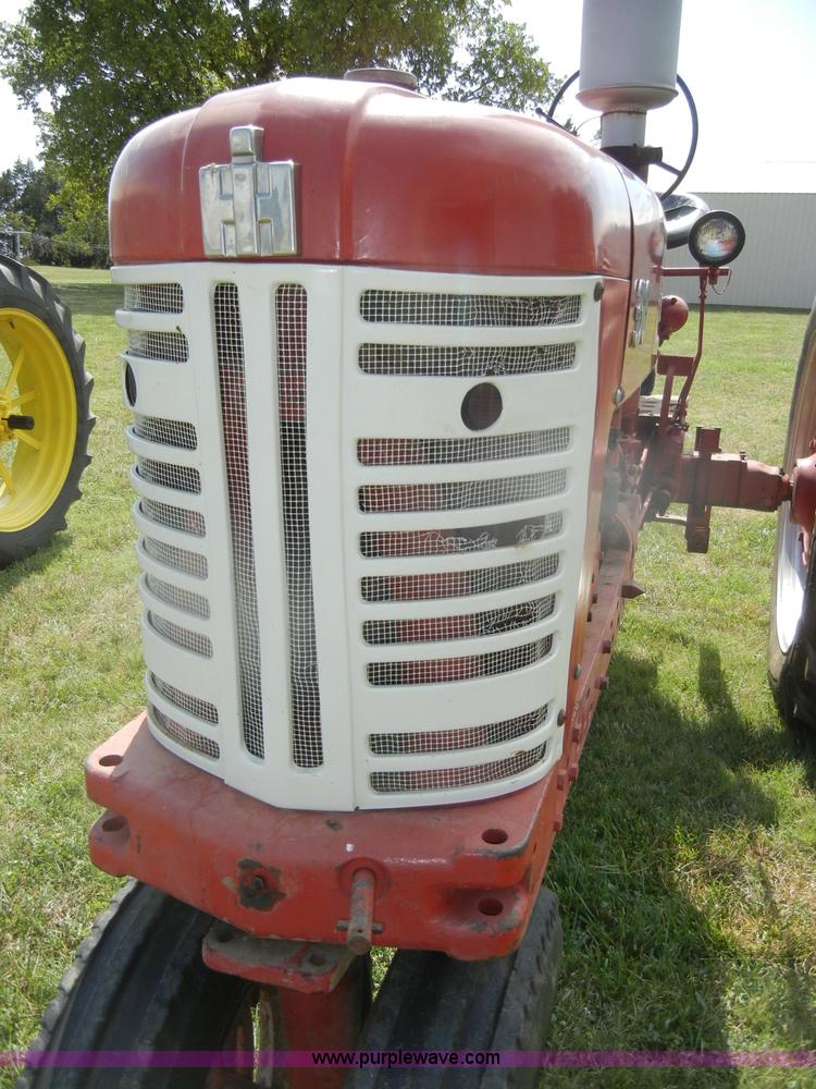 image for item D4369 1957 McCormick Farmall 350 tractor