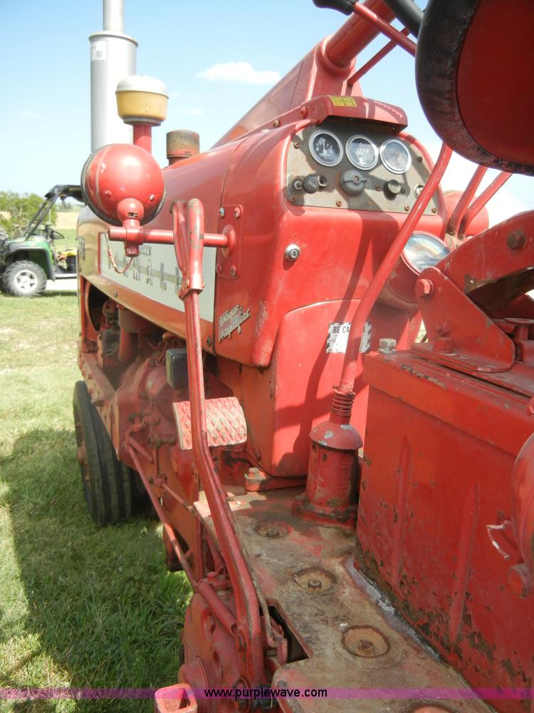 image for item D4369 1957 McCormick Farmall 350 tractor