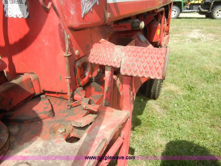 image for item D4369 1957 McCormick Farmall 350 tractor