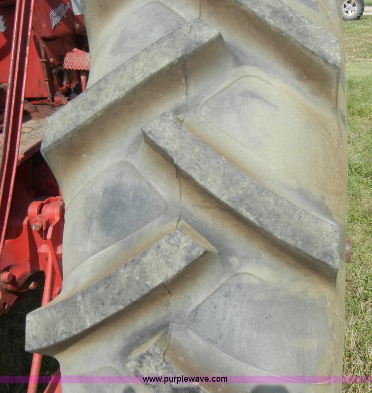 image for item D4369 1957 McCormick Farmall 350 tractor