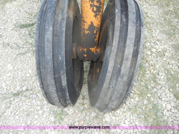 image for item D4371 1956 Minneapolis-Moline 445 Universal tractor