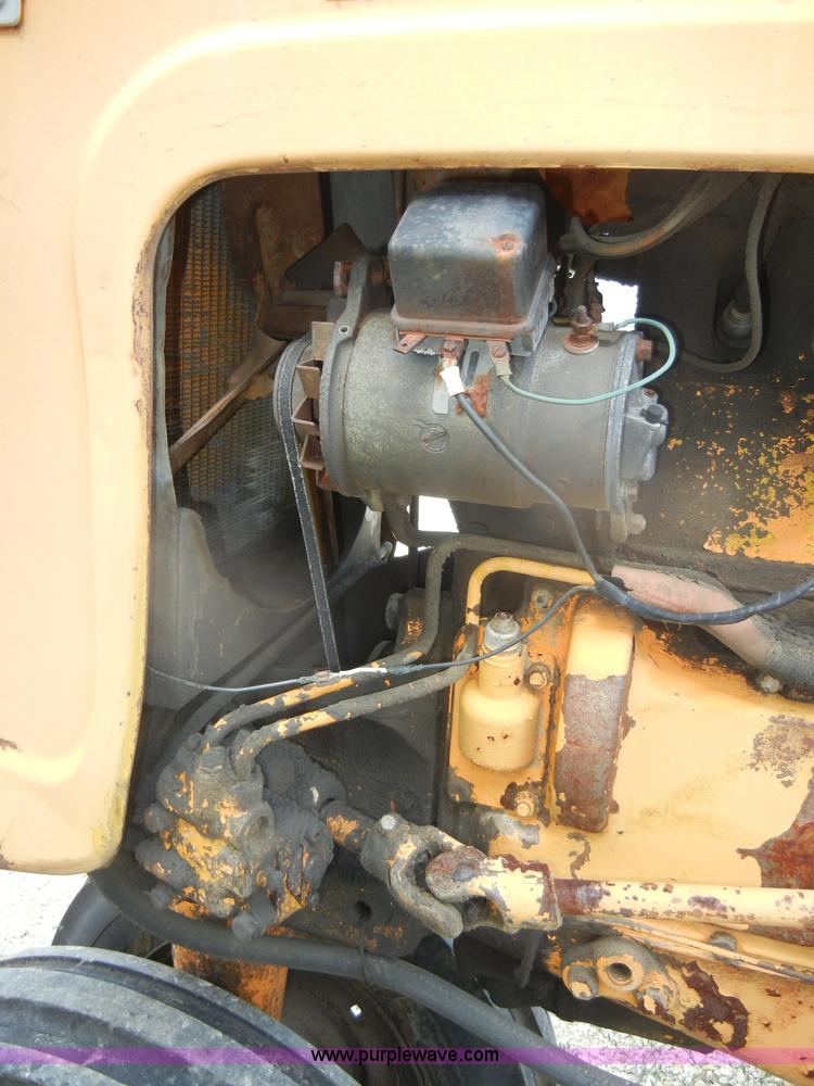 image for item D4371 1956 Minneapolis-Moline 445 Universal tractor