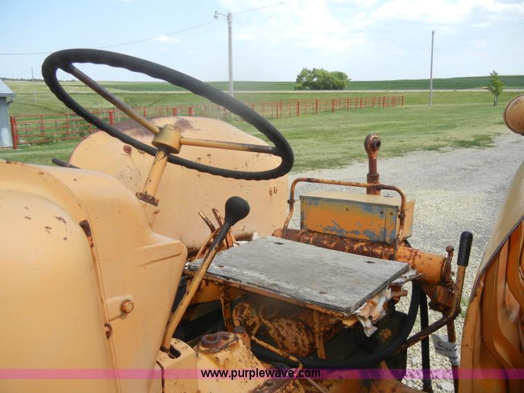 image for item D4371 1956 Minneapolis-Moline 445 Universal tractor