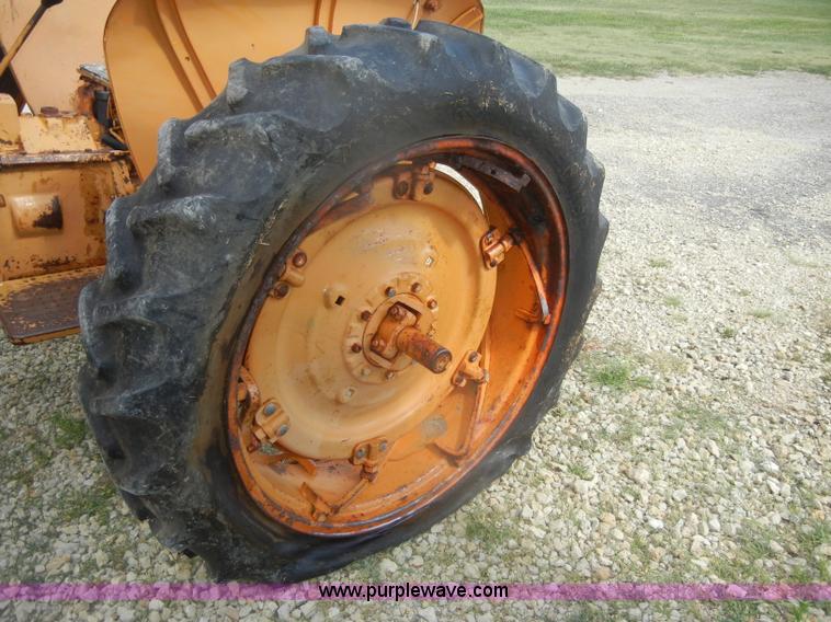 image for item D4371 1956 Minneapolis-Moline 445 Universal tractor