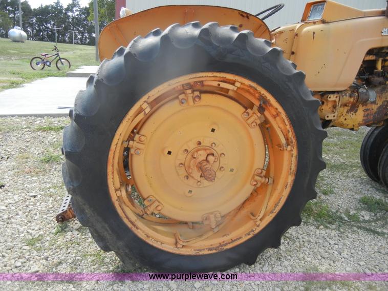 image for item D4371 1956 Minneapolis-Moline 445 Universal tractor