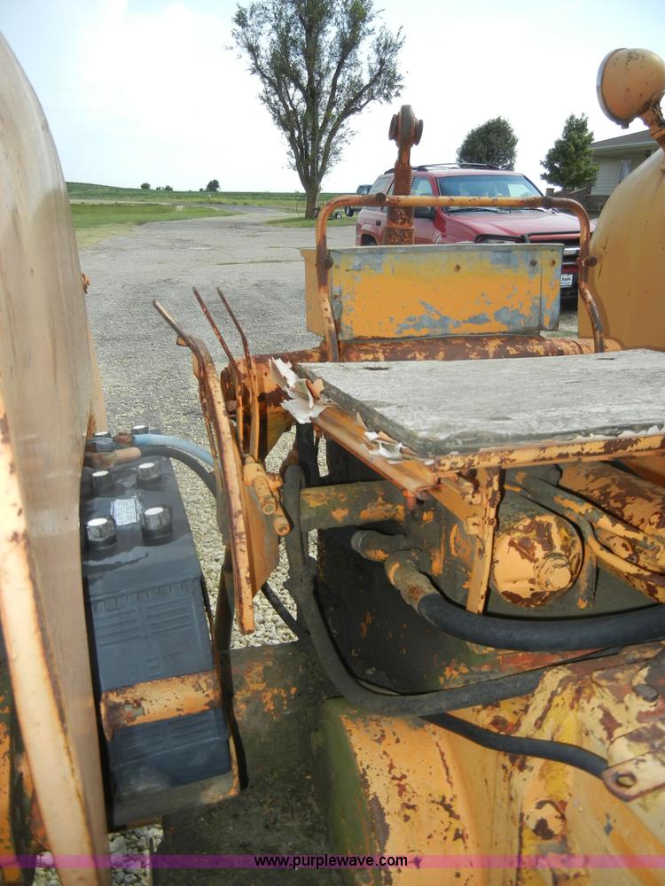 image for item D4371 1956 Minneapolis-Moline 445 Universal tractor