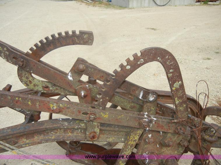 image for item D4372 John Deere 583 two bottom plow