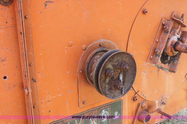 image for item D5431 1948 Allis-Chalmers 60 All-Crop harvester combine