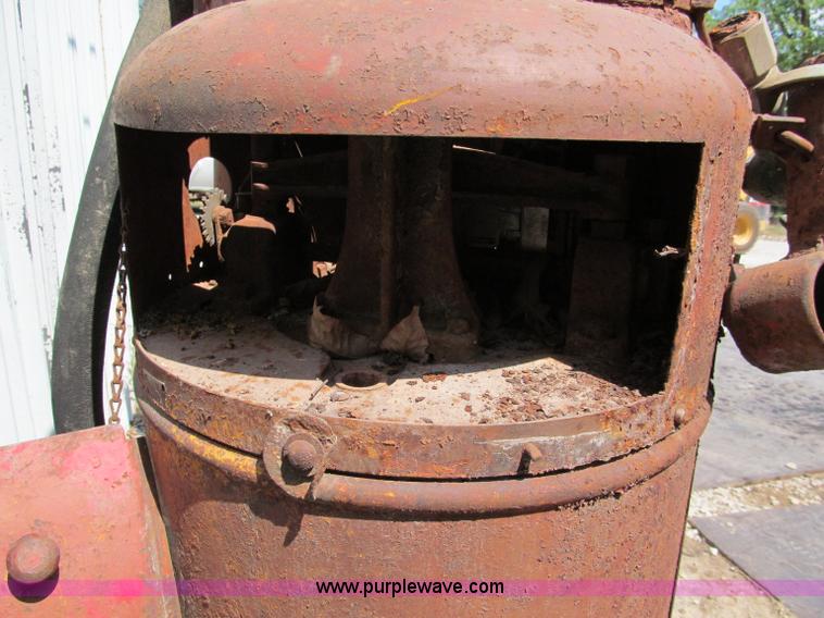 image for item L9931 (2) antique fuel pumps