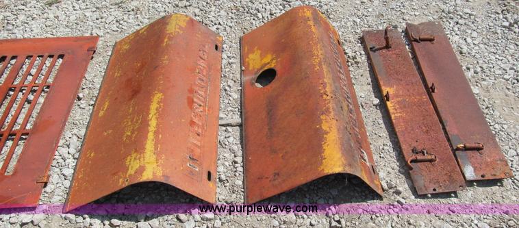 image for item L9934 International six cylinder diesel power unit complete enclosure