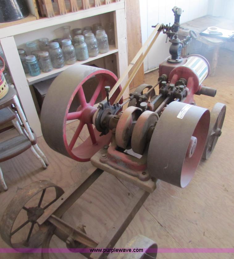 image for item N9064 Single steam engine