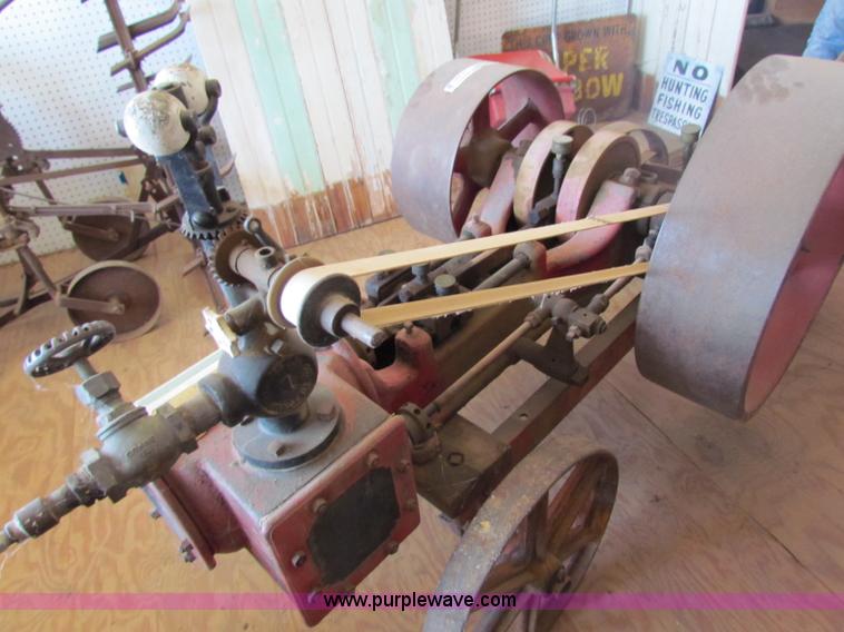 image for item N9064 Single steam engine