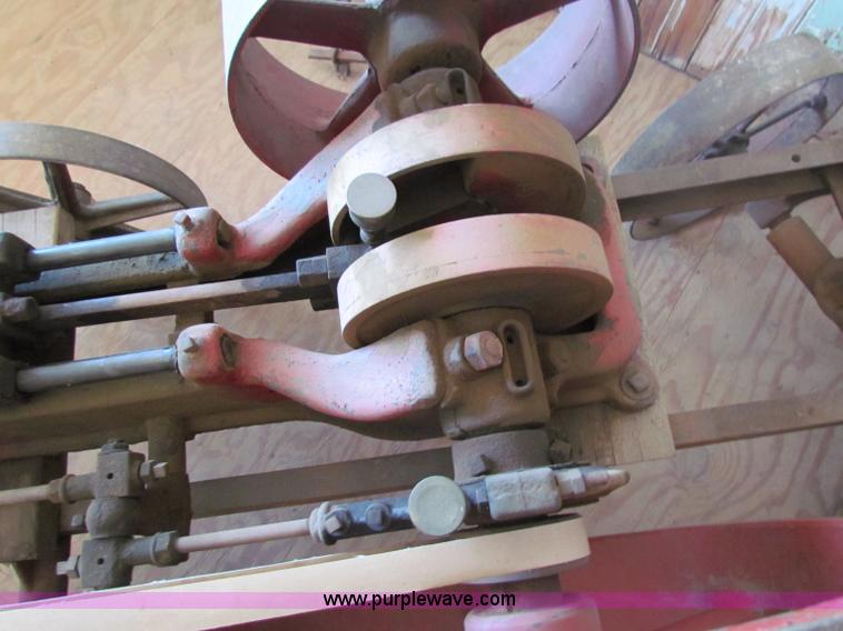 image for item N9064 Single steam engine