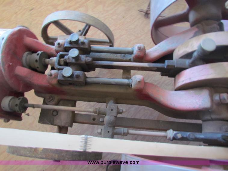 image for item N9064 Single steam engine