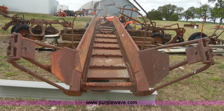 image for item N9817 Side hay loader