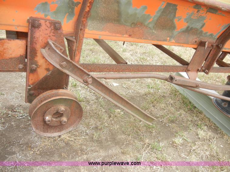image for item N9817 Side hay loader