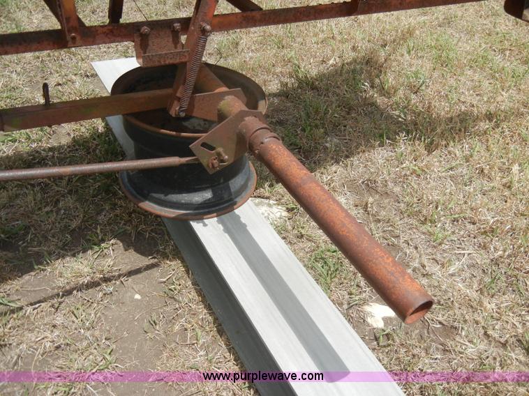 image for item N9817 Side hay loader