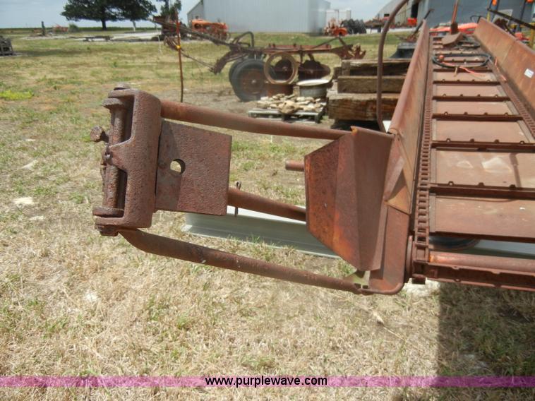 image for item N9817 Side hay loader