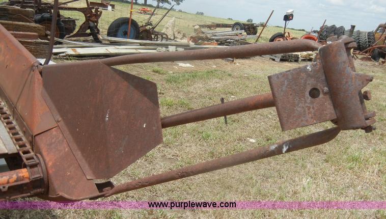 image for item N9817 Side hay loader