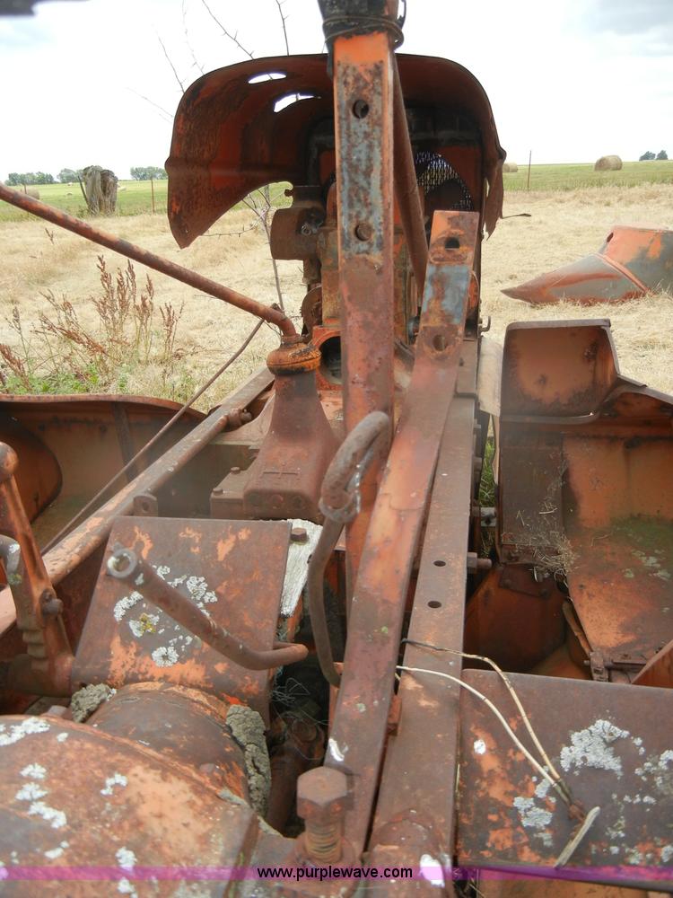 image for item N9818 1939 Allis-Chalmers WC tractor