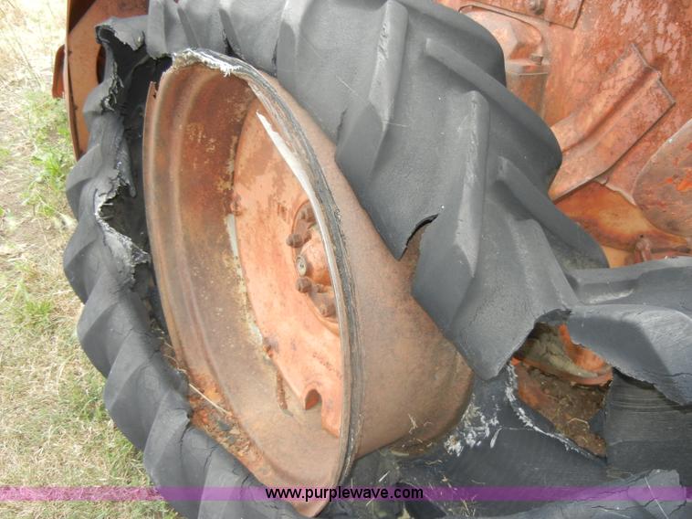 image for item N9818 1939 Allis-Chalmers WC tractor