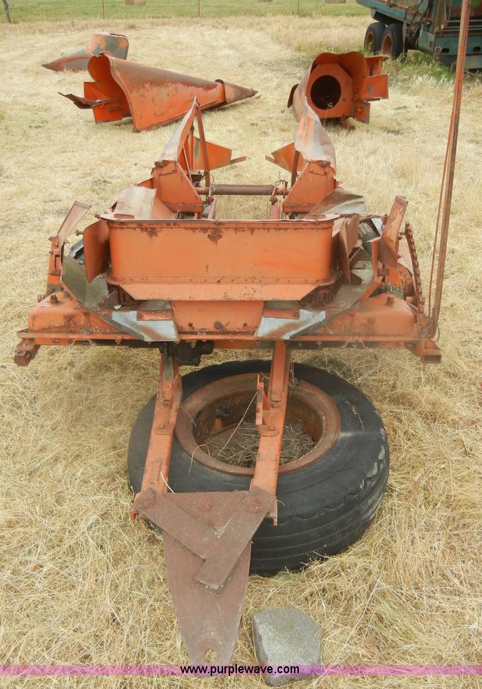 image for item N9818 1939 Allis-Chalmers WC tractor