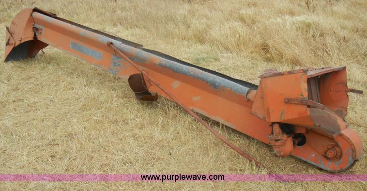 image for item N9818 1939 Allis-Chalmers WC tractor